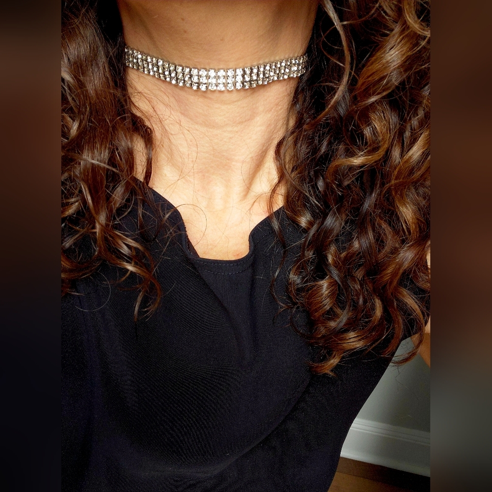 Elegant Silver Rhinestone Choker Necklace (Measures 16 Inches)